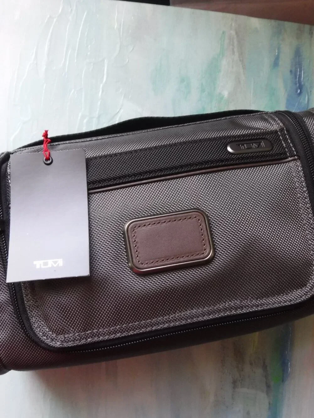 TUMI Medium Travel Kit  Castle Rock /Brown NWT